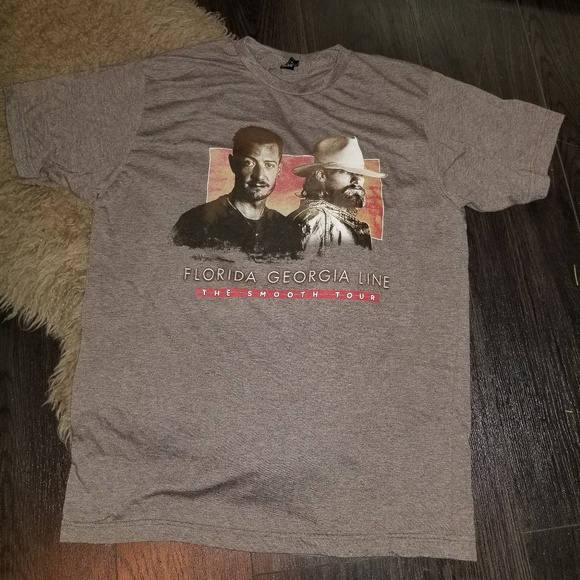 Tops - Florida Georgia line concert T-shirt